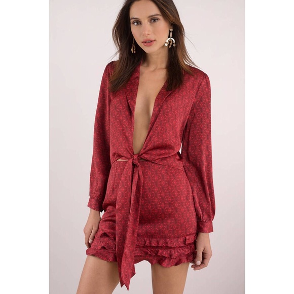 Tobi Dresses & Skirts - Red Printed Satin Ruffle Mini Skirt Tobi Dresses & Skirts - Red Printed Satin Ruffle Mini Skirt